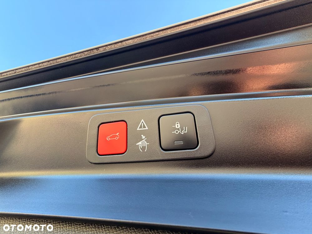 Peugeot 5008 BlueHDi 130 EAT8 GT - 36