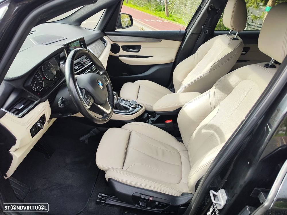BMW 216 Active Tourer d Aut. Sport Line - 13