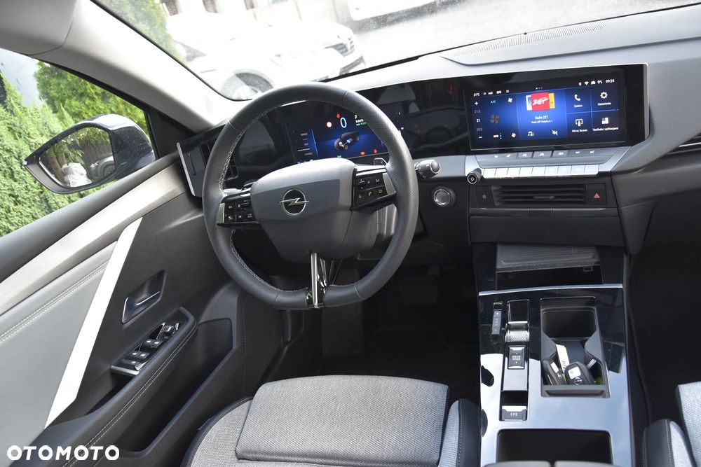 Opel Astra 1.6 T Plug-in Hybrid Elegance - 12