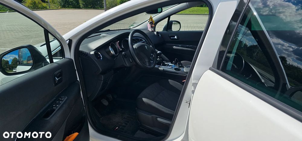 Peugeot 3008 - 8