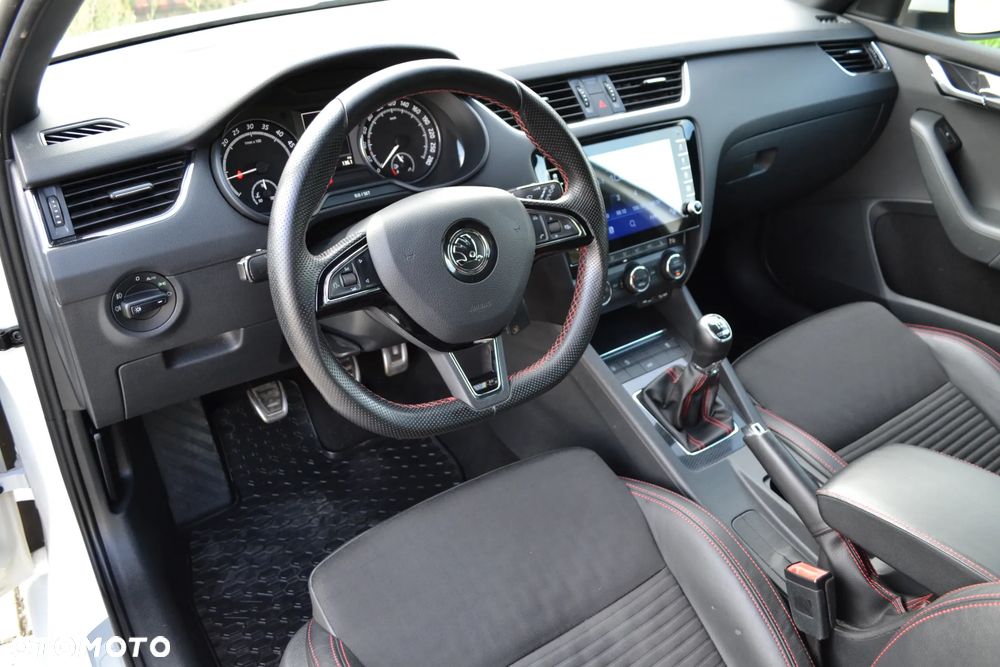 Skoda Octavia 2.0 TDI (Green tec) RS - 20