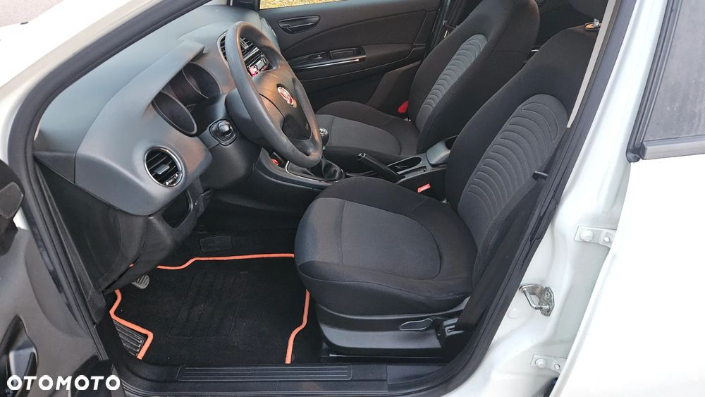 Fiat Bravo 1.4 16V Dynamic - 10