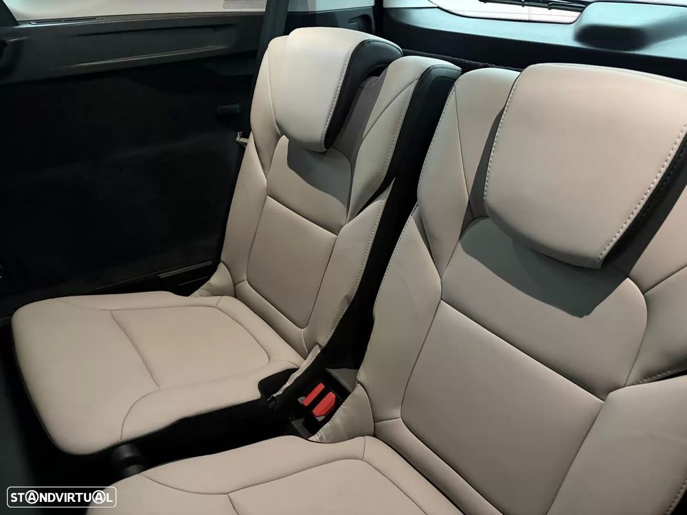 Renault Espace 2.0 dCi Initiale Paris 7L EDC - 10