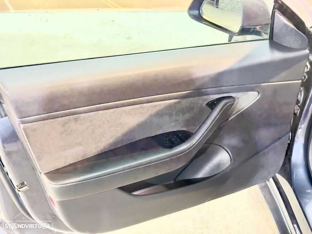 Tesla Model 3 Performance Dual Motor AWD - 10