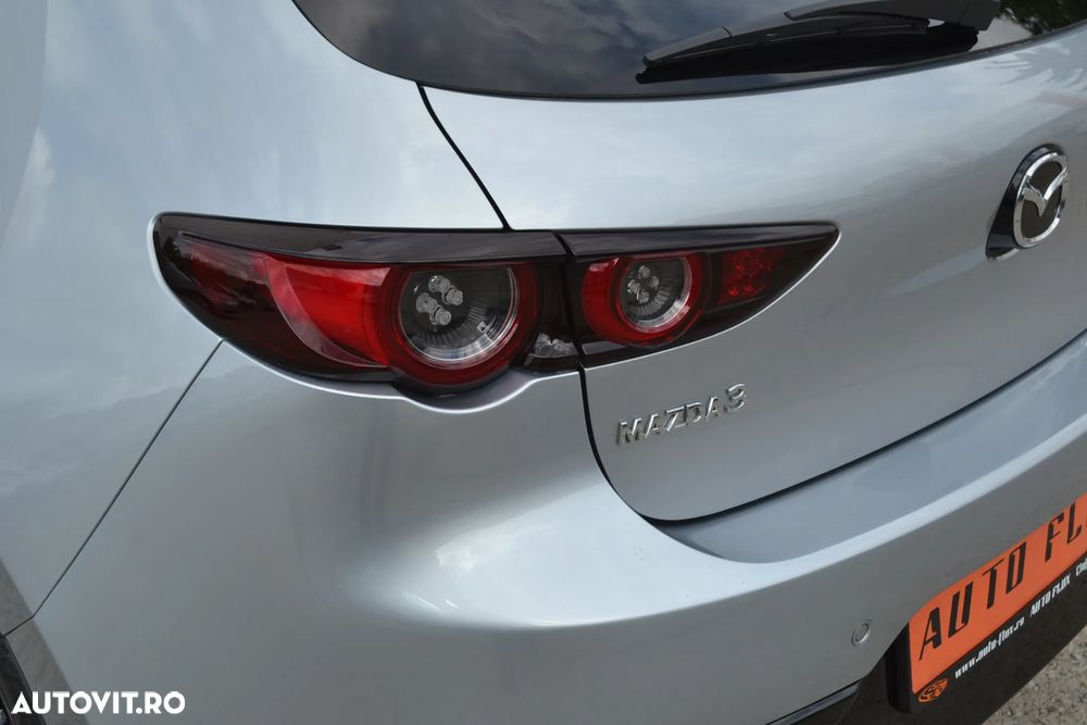 Mazda 3 e-SKYACTIV-X 2.0 M HYBRID DRIVE SELECTION - 29