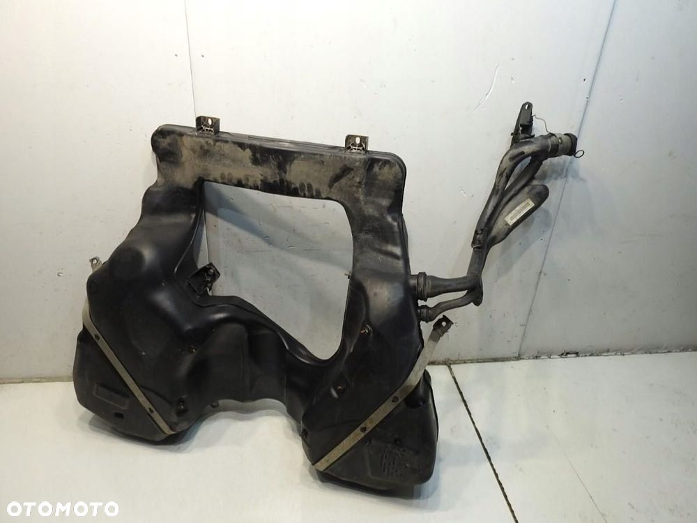 ZBIORNIK BAK PALIWA RURA WLEW KOREK 4MOTION VW PASSAT B6 KOMBI 2.0 TDI - 6