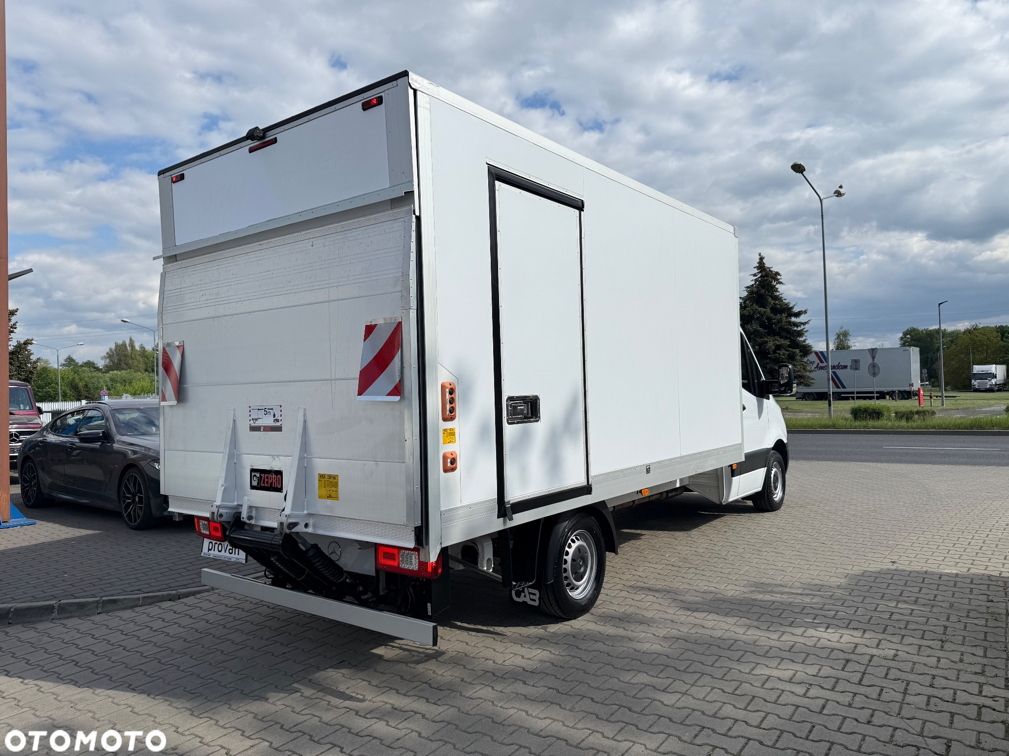 Mercedes-Benz SPRINTER 316 CDI AUTOMAT KONTENER 8ep CHŁODNIA / MROŹNIA WINDA - 14