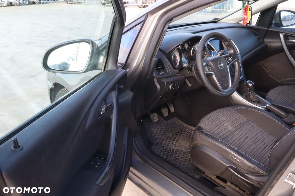 Opel Astra 1.4 T Active - 9