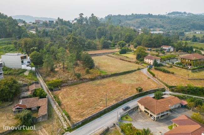 Fantástico terreno com uma área bruta de 8368 m2 em Vila-Verde, Geme - Grande imagem: 2/10