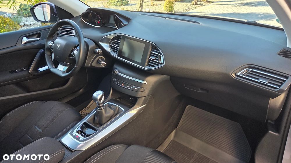 Peugeot 308 e-HDi 115 Stop & Start Allure - 15