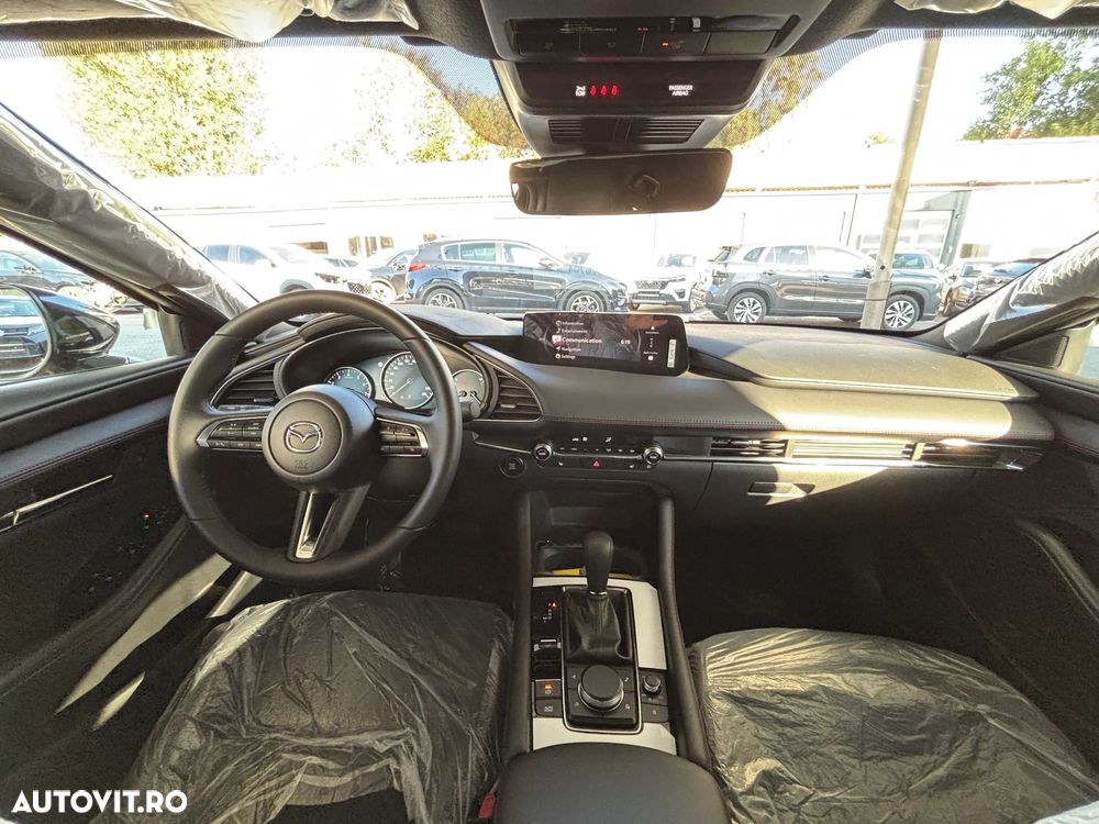 Mazda 3 e-Skyactiv G140 AT MHEV Homura - 12