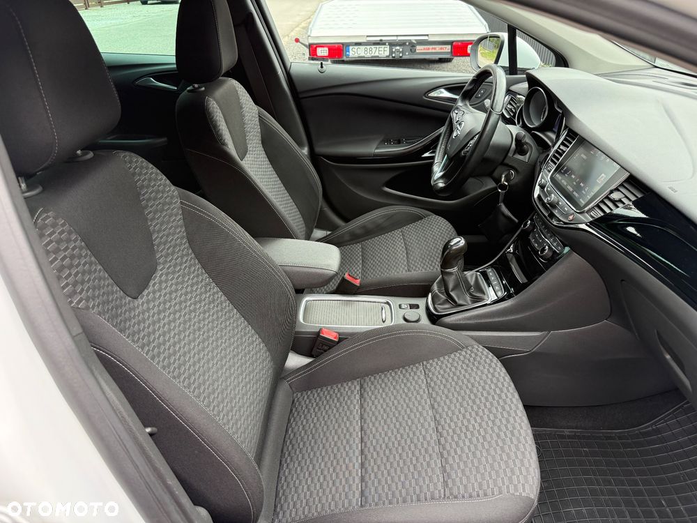 Opel Astra 1.4 Turbo Innovation - 12