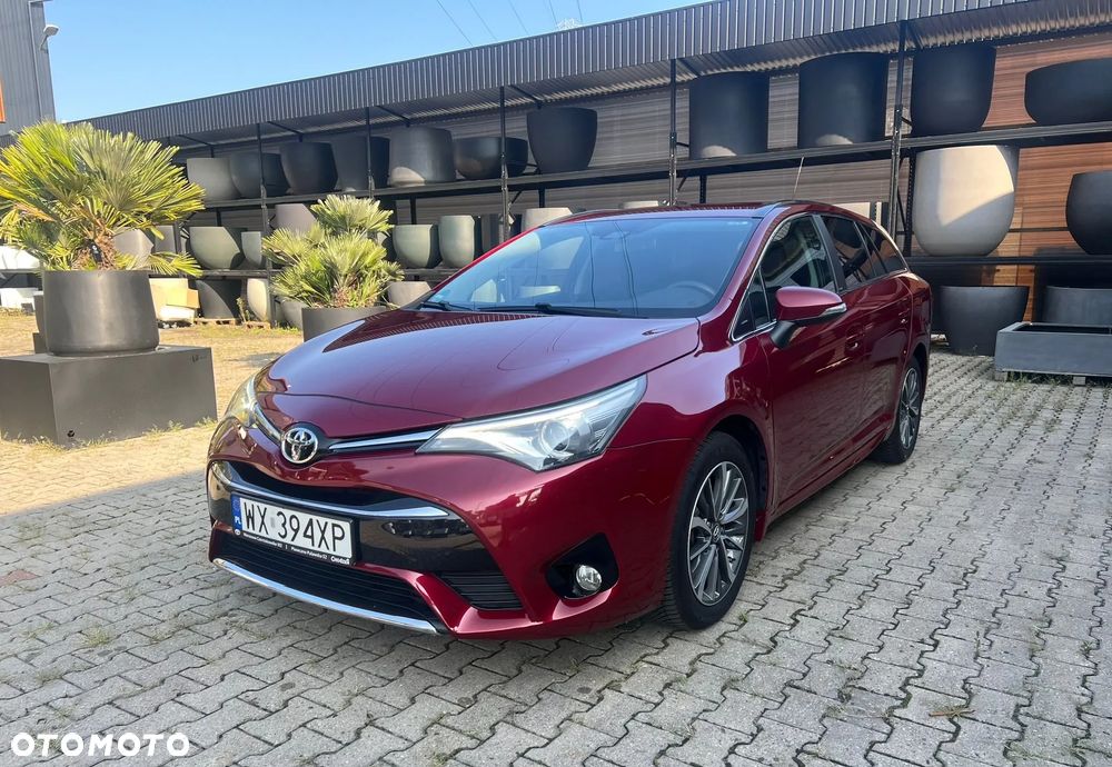 Toyota Avensis 1.8 Prestige MS - 1
