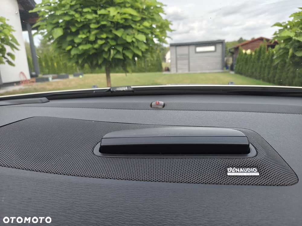 Volvo V70 D5 Summum - 19
