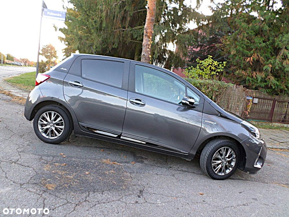 Toyota Yaris - 6