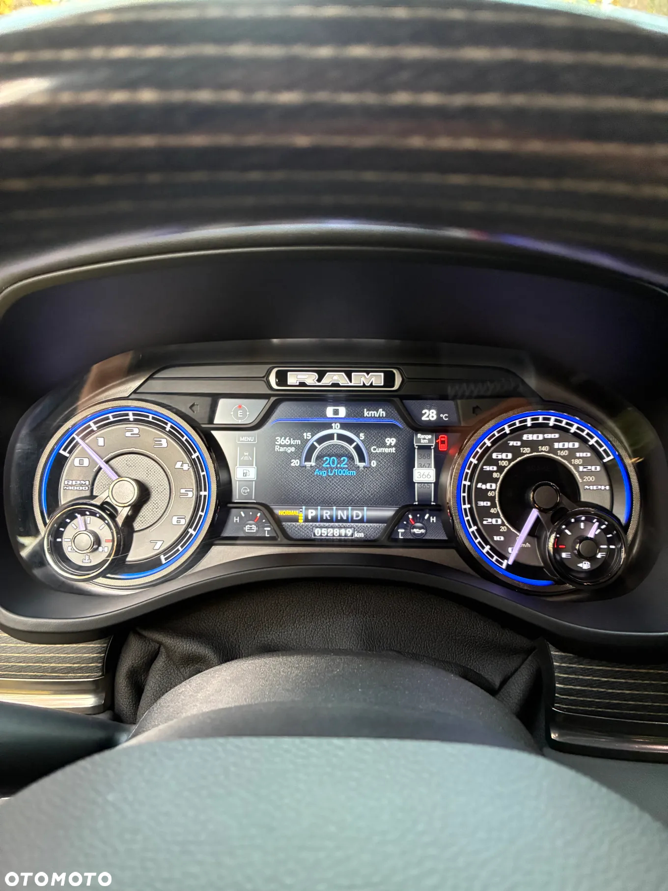 RAM 1500 Crew Cab Limited - 23