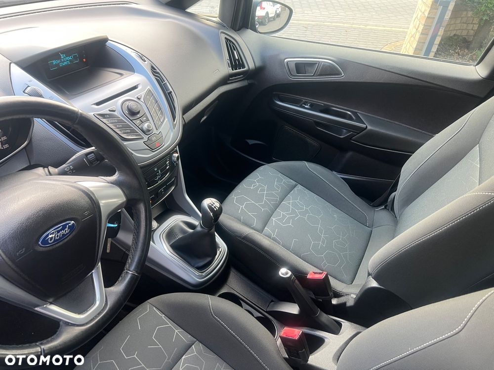 Ford B-MAX - 11