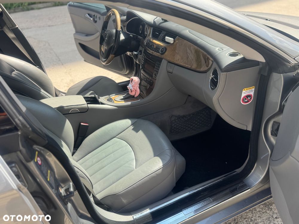Mercedes-Benz CLS 350 CGI 7G-TRONIC - 15