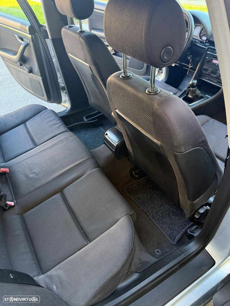 Audi A4 Avant 1.9 TDI - 11