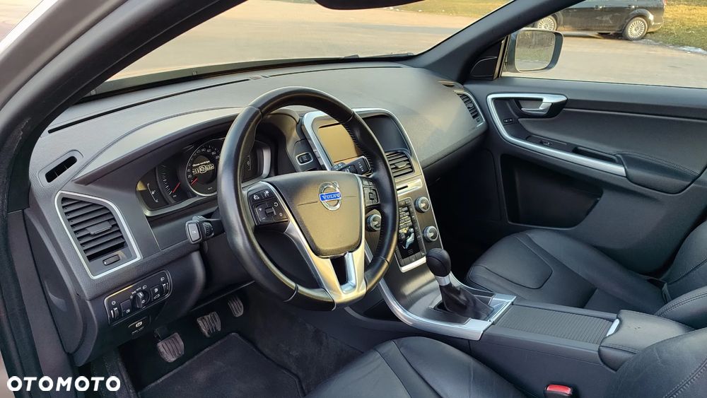 Volvo XC 60 D3 Edition Pro - 19