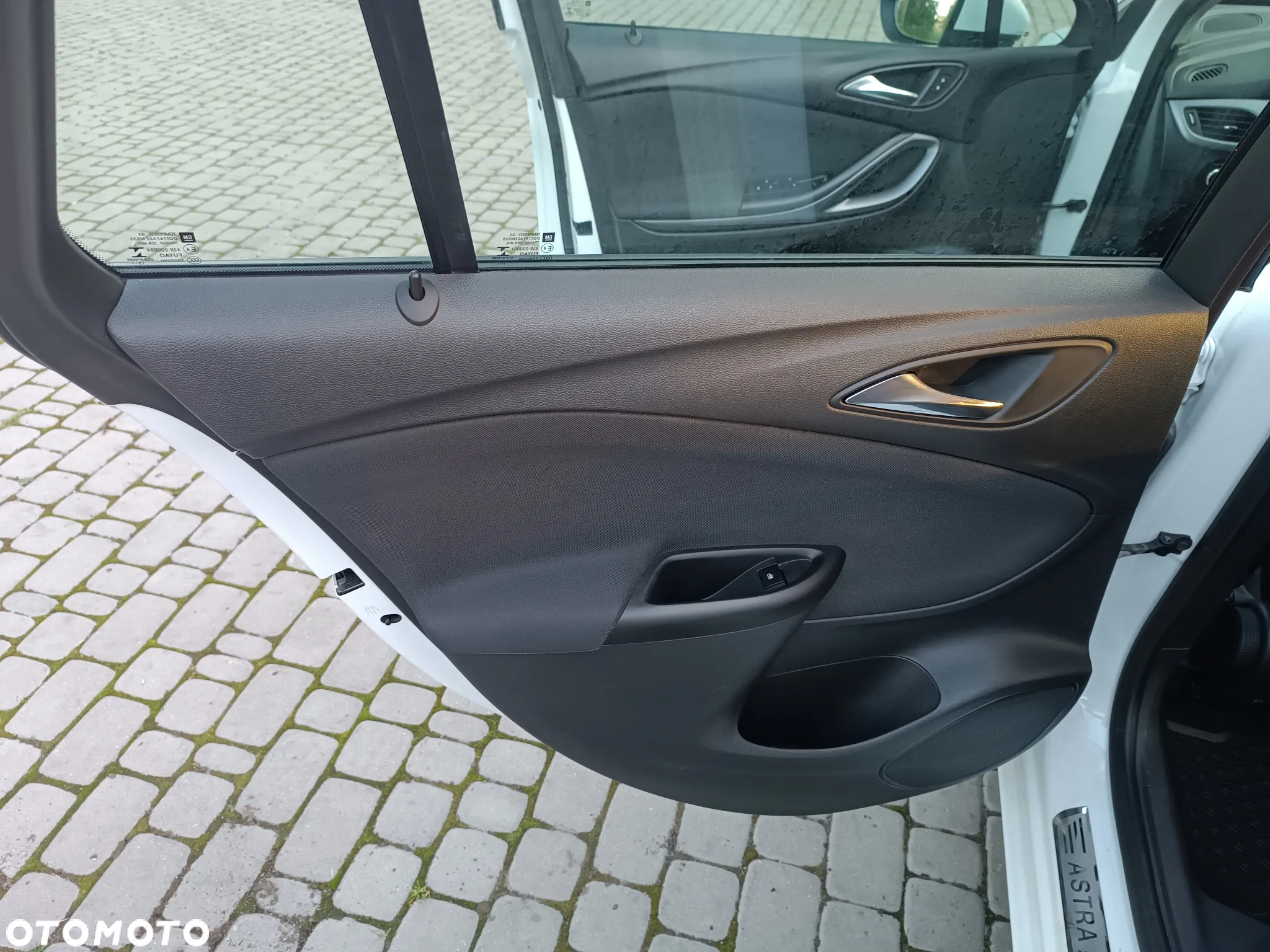 Opel Astra 1.4 Turbo Sports Tourer Dynamic - 17