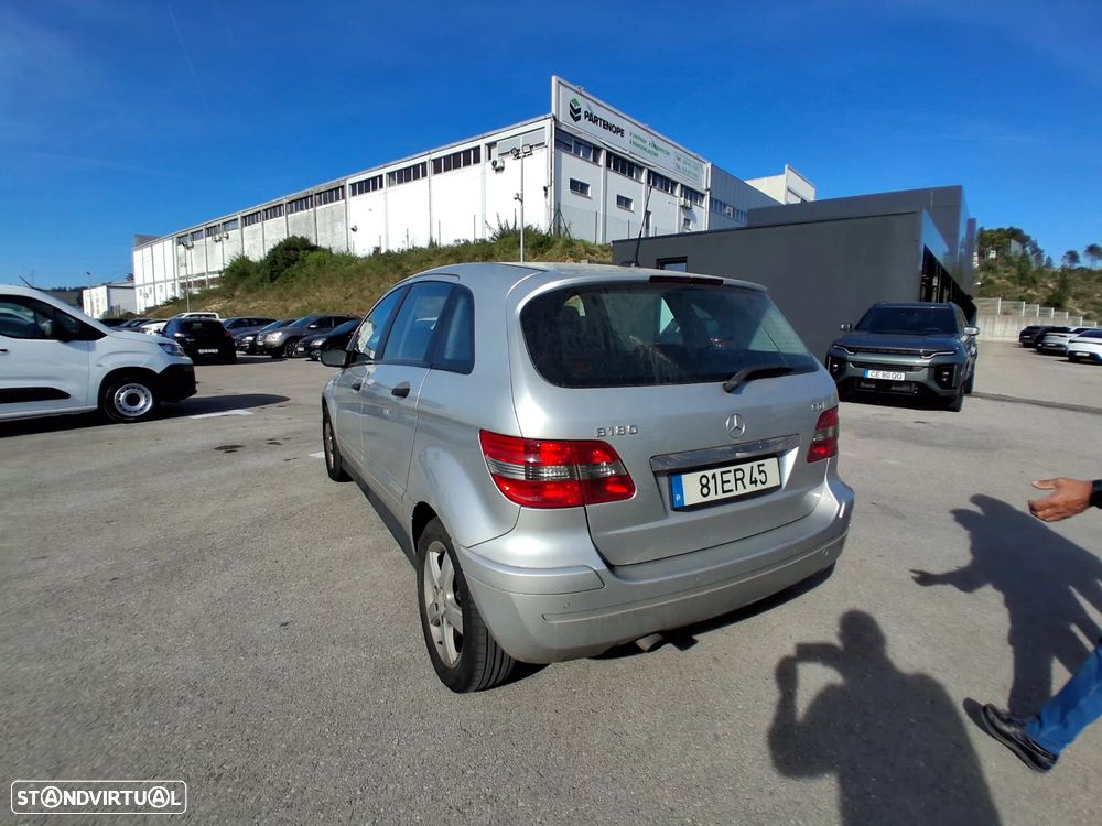 Mercedes-Benz B 180 CDI - 2