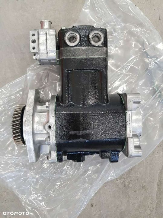 kompresor , sprężarka powietrza Cummins 6BT  Terberg , Capacity , Kalmar - 2