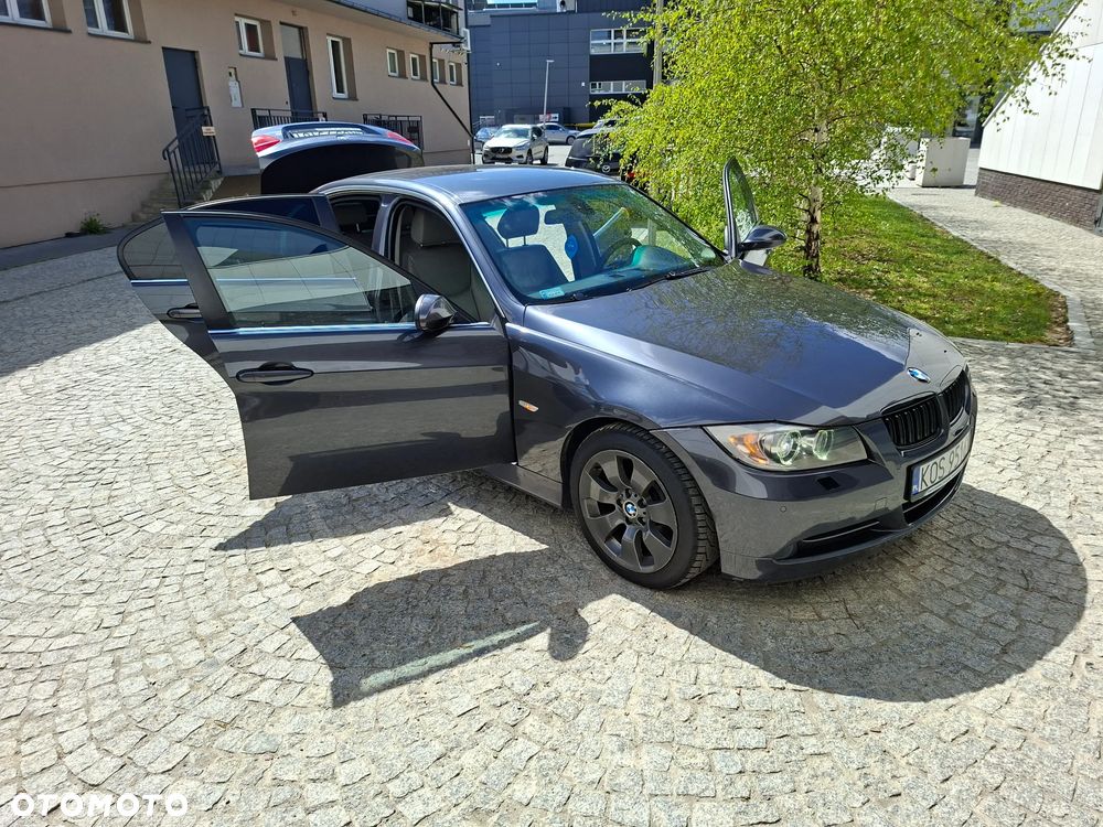 BMW Seria 3 - 12