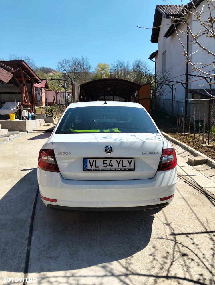 Skoda Octavia - 10