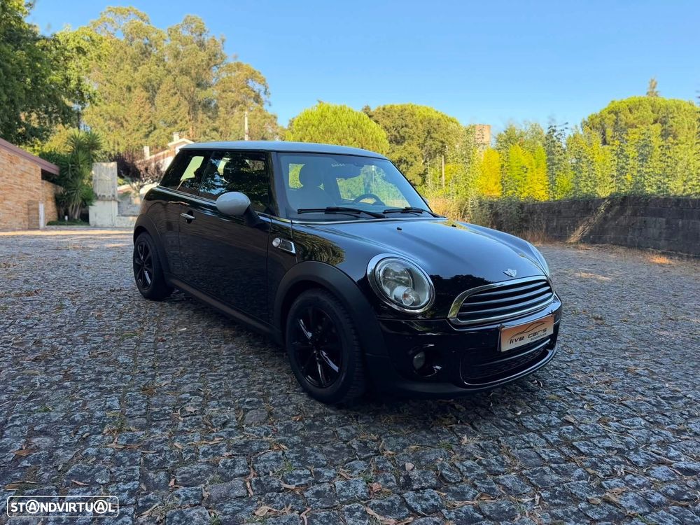 MINI 3 Portas - 13