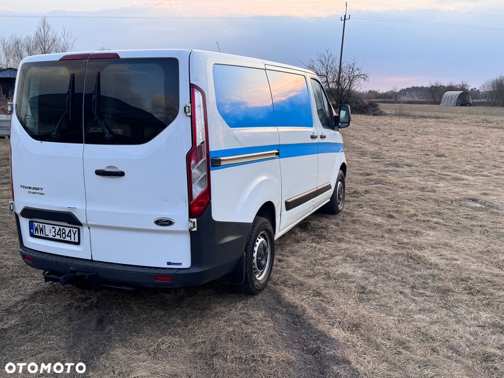 Ford Transit CUSTOM - 4