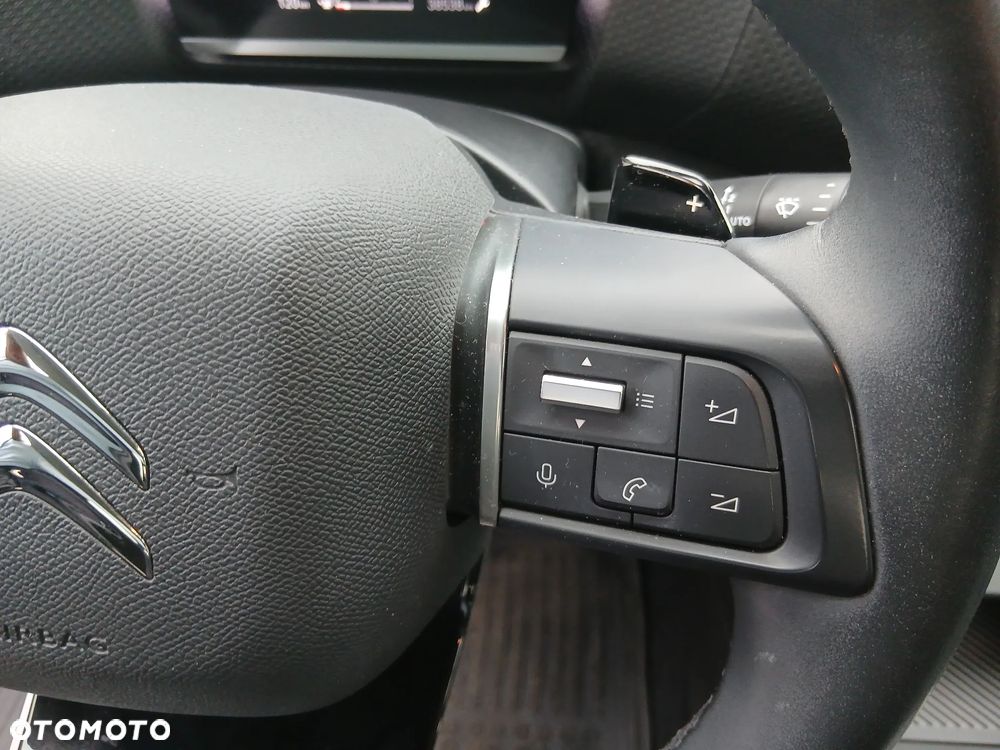 Citroën C4 1.2 PureTech Max S&S EAT8 - 13
