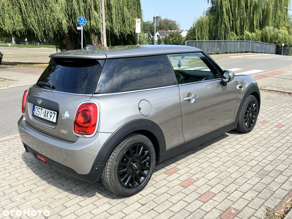 MINI ONE - 5