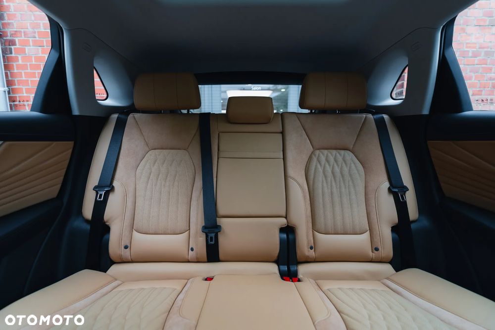 Hongqi HS5 2.0T Executive AWD - 21