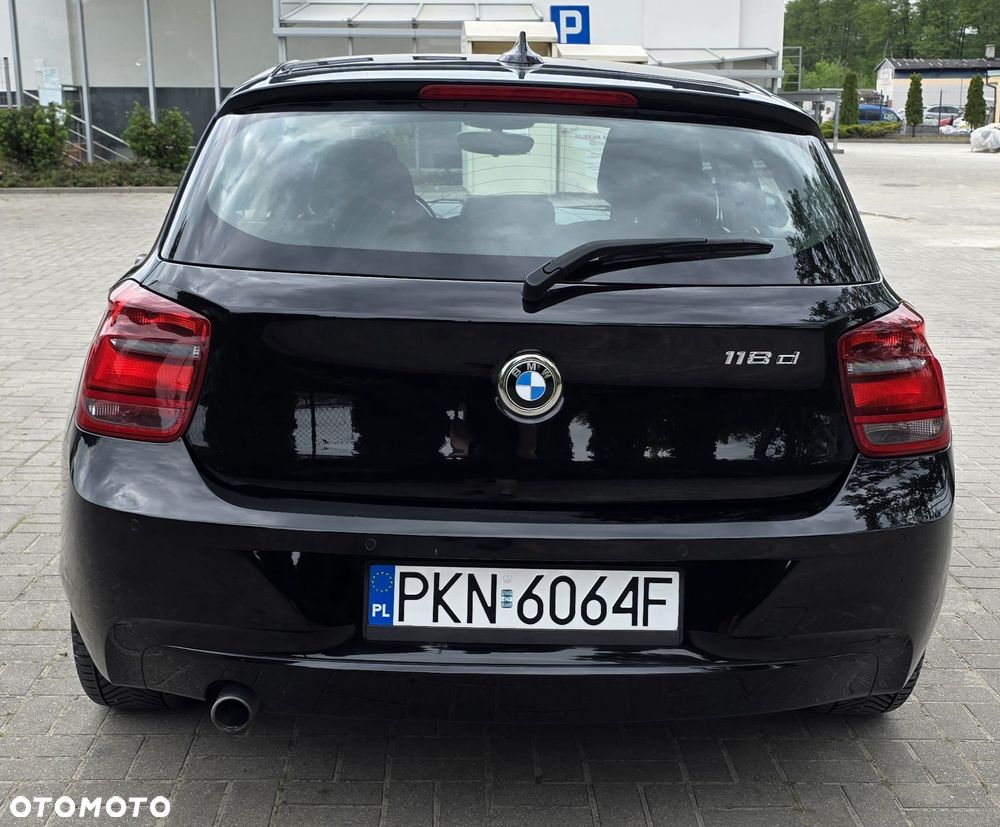 BMW Seria 1 118d - 5