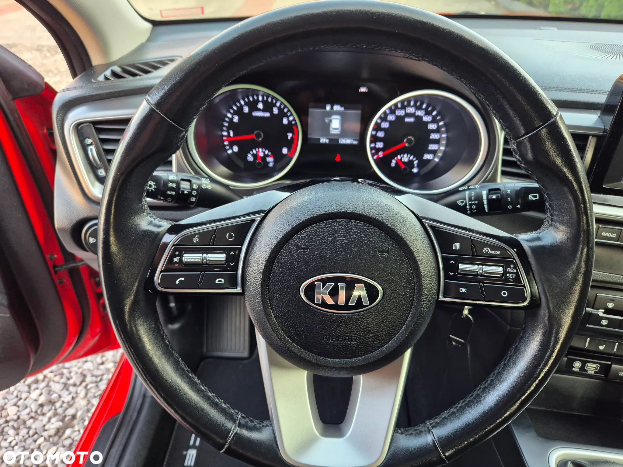 Kia Ceed 1.4 L Business Line - 24