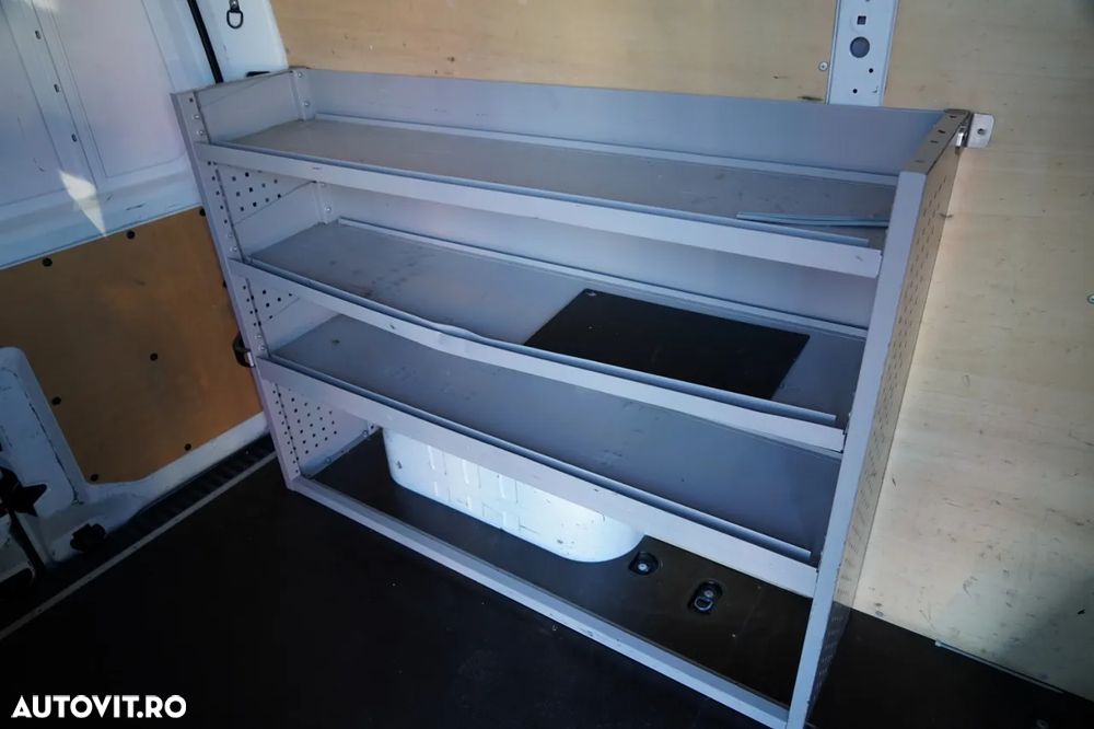 Renault MASTER / ELEVATOR BASIC - 10,5 m / TABLĂ + ELEVATOR / - 20