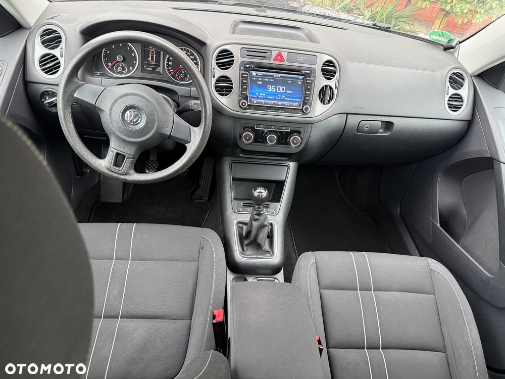 Volkswagen Tiguan 1.4 TSI Sport & Style - 8