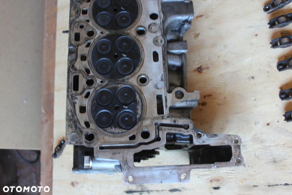 GŁOWICA KOMPLETNA BMW E90 E91 2.0 D N47D20C 7810465 2011 - 10