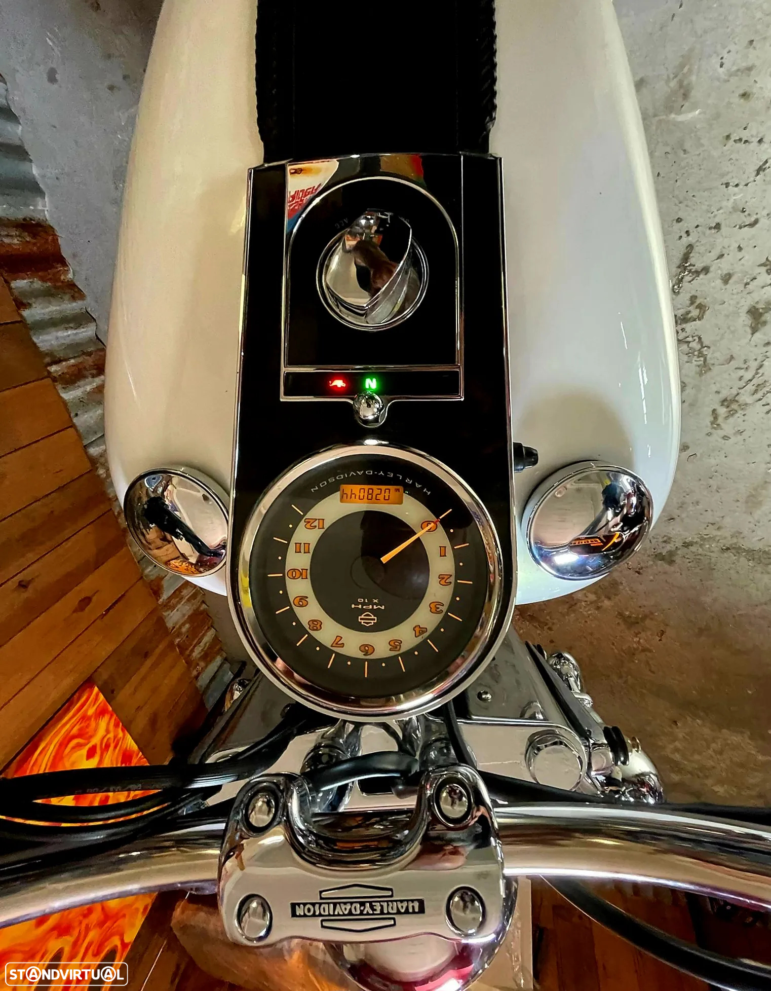 Harley-Davidson FLSTNI Heritage softail Deluxe - 9