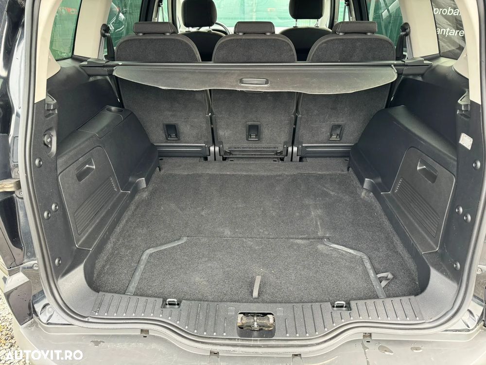 Ford S-Max 2.0 TDCi Powershift Titanium - 28