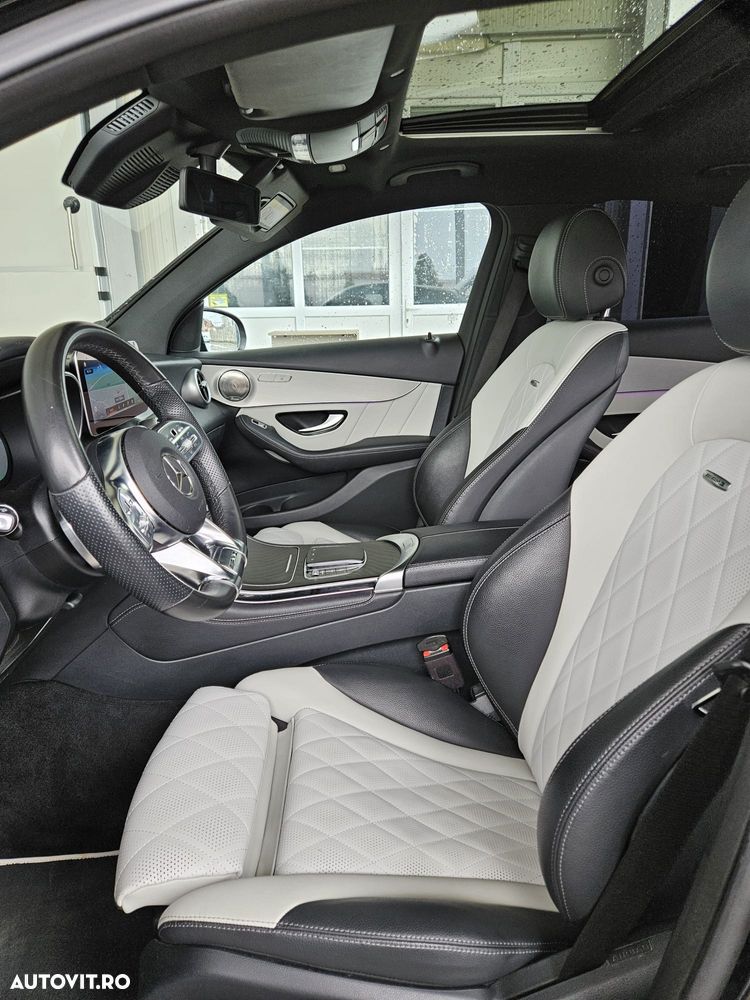Mercedes-Benz GLC 300 e 4Matic 9G-TRONIC AMG Line Plus - 21