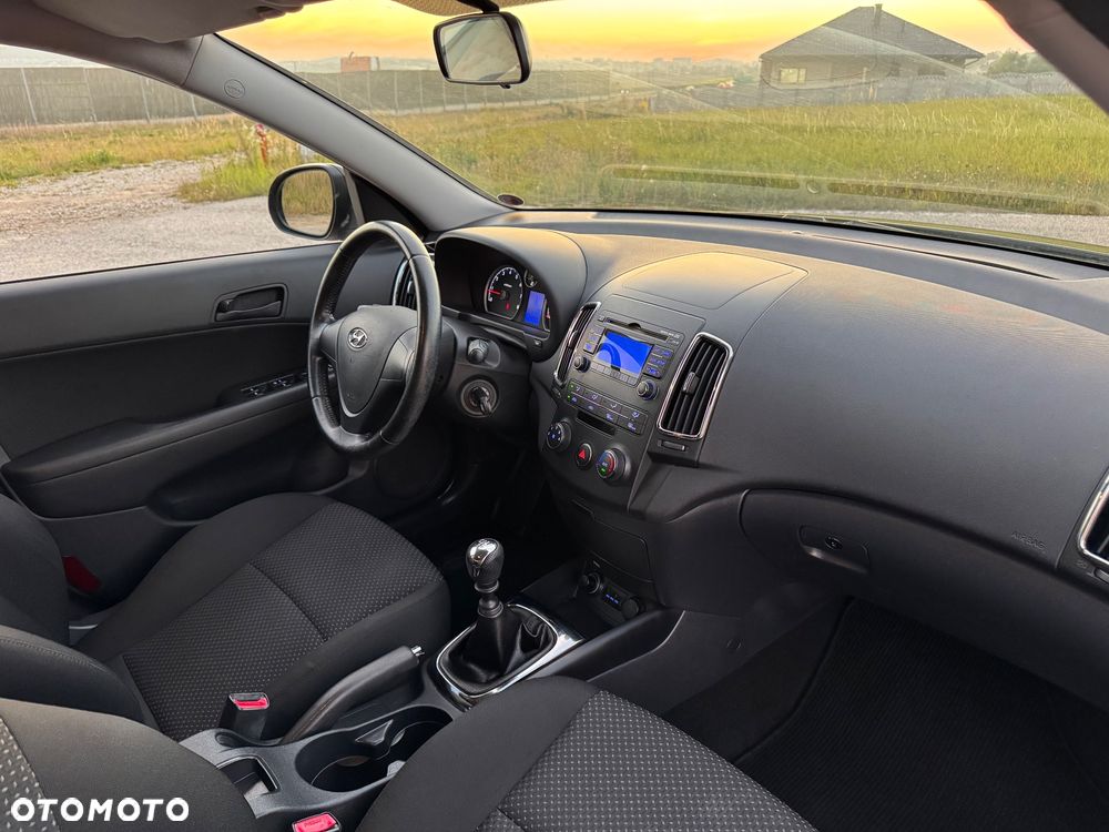 Hyundai i30 1.4 Edition Plus - 24