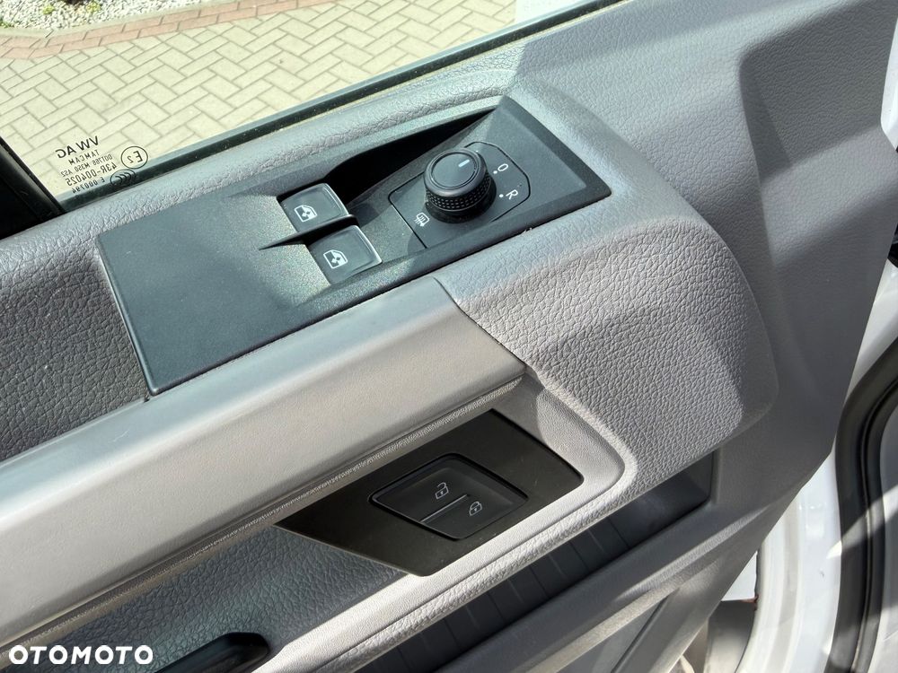 Volkswagen Crafter - 23