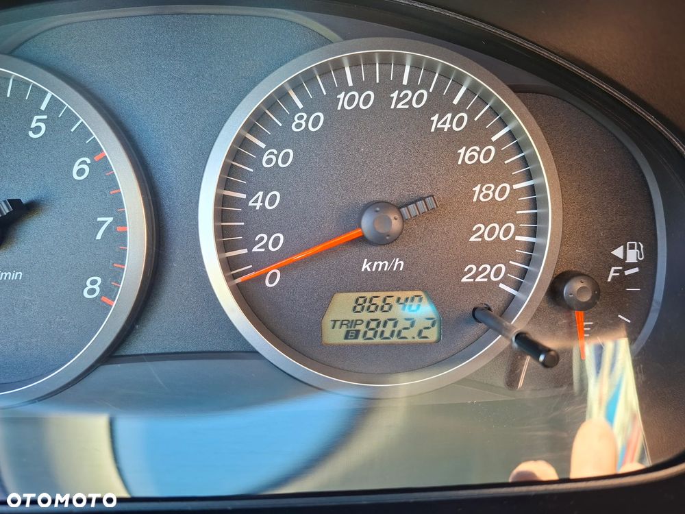 Mazda 2 - 4
