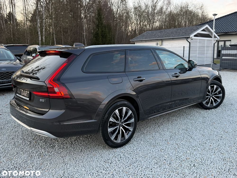 Volvo V90 Cross Country B5 D AWD Ultimate - 19