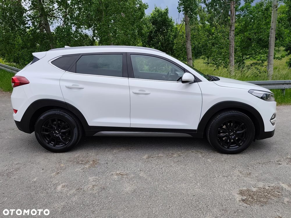 Hyundai Tucson blue 1.7 CRDi 2WD Passion - 17