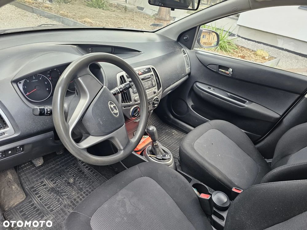 Hyundai i20 1.1 CRDi Comfort - 7