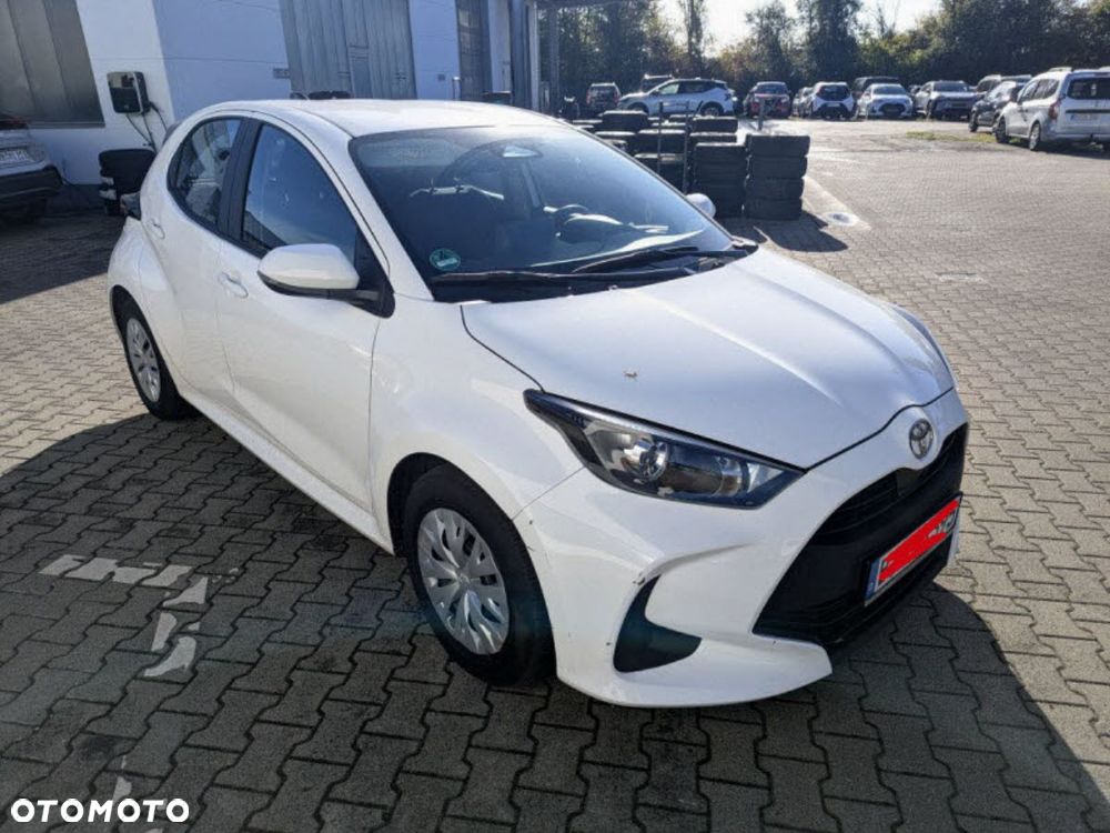 Toyota Yaris - 3