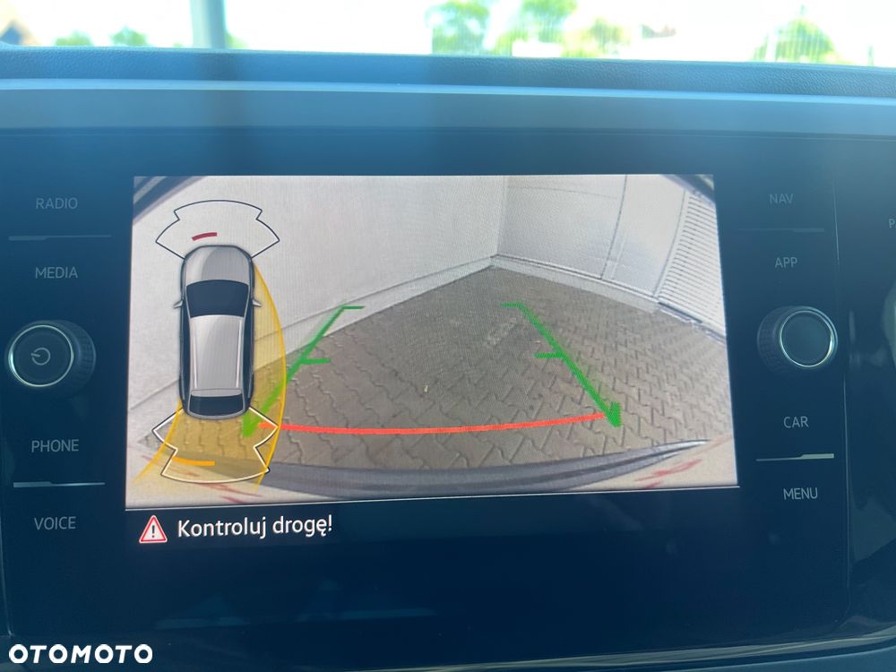 Volkswagen Taigo 1.5 TSI OPF DSG R-Line - 17